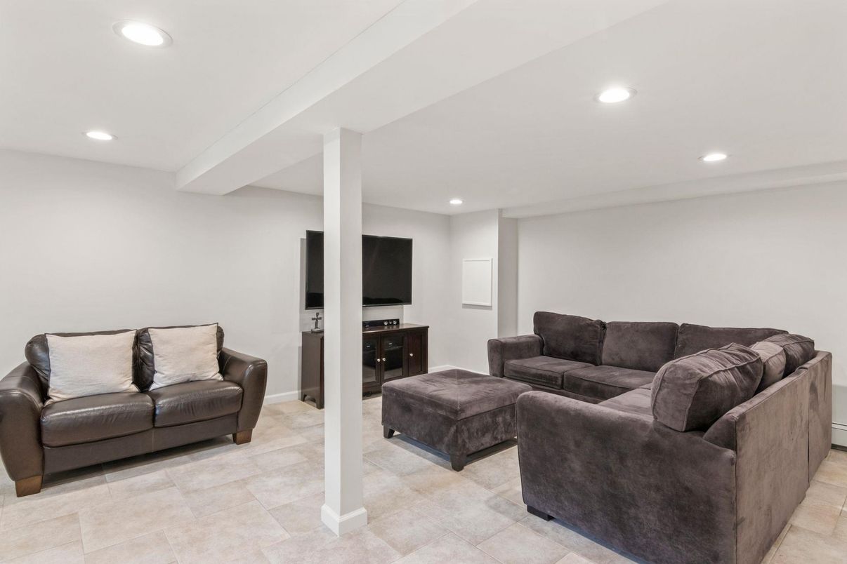 Interior, Living room, Recessed Lighting