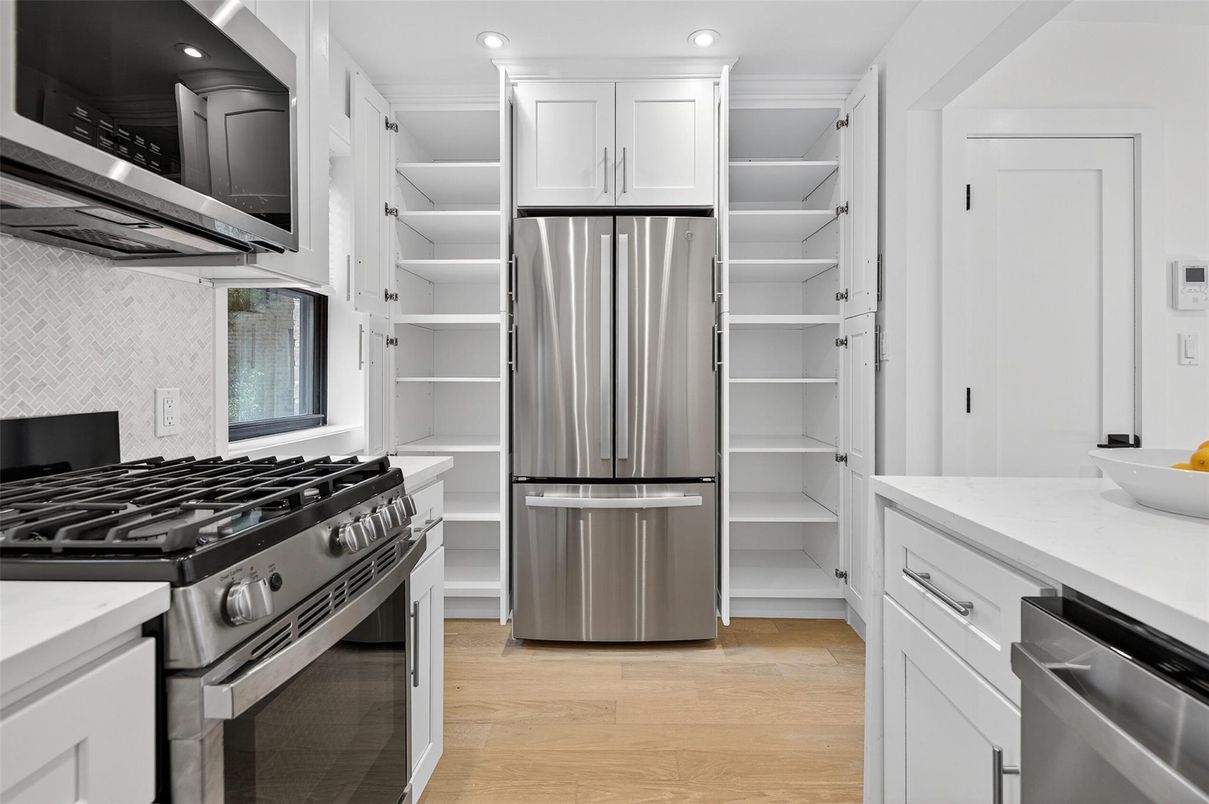 Interior, Kitchen, Recessed Lighting, Stainless Steel Appliances, Wood Texture Flooring