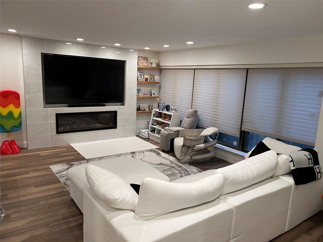 Fireplace, Interior, Living room, Recessed Lighting, Wood Texture Flooring