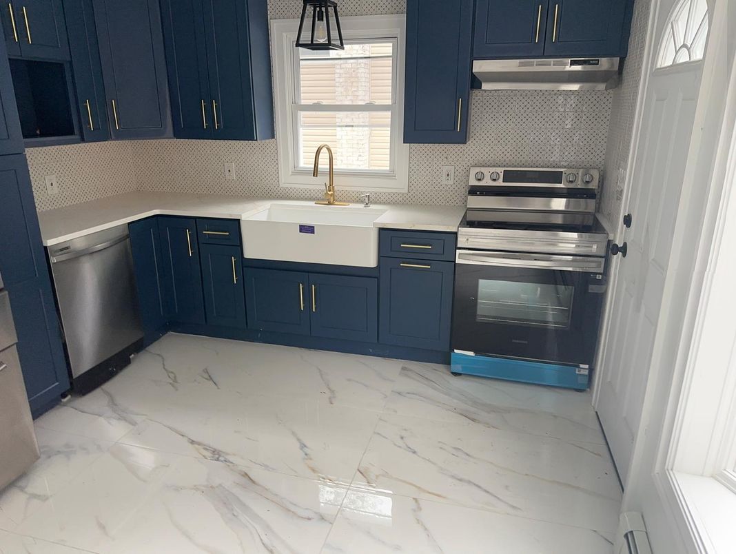 Interior, Kitchen, Marble, Stainless Steel Appliances