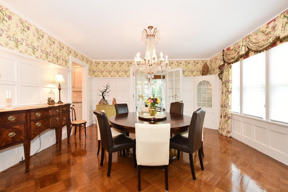 Chandelier, Dining room, Interior, Wood Texture Flooring