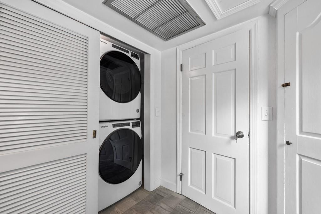 Interior, Utility Closets, Washer