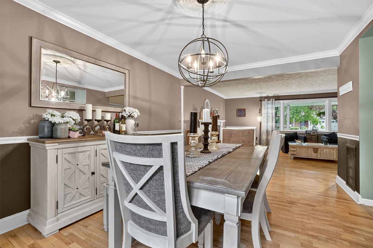 Chandelier, Dining room, Interior, Pendant Lights, Wood Texture Flooring