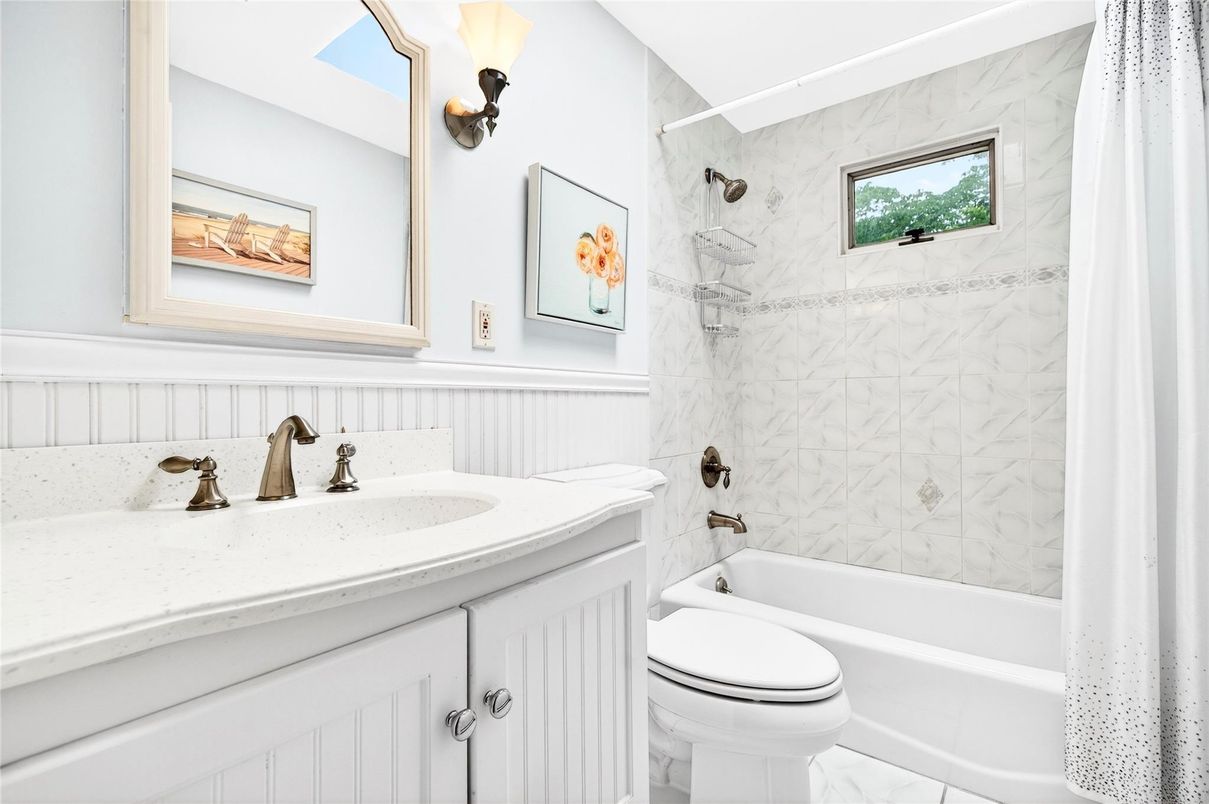 Bathroom, Interior, Marble, Marble Walls