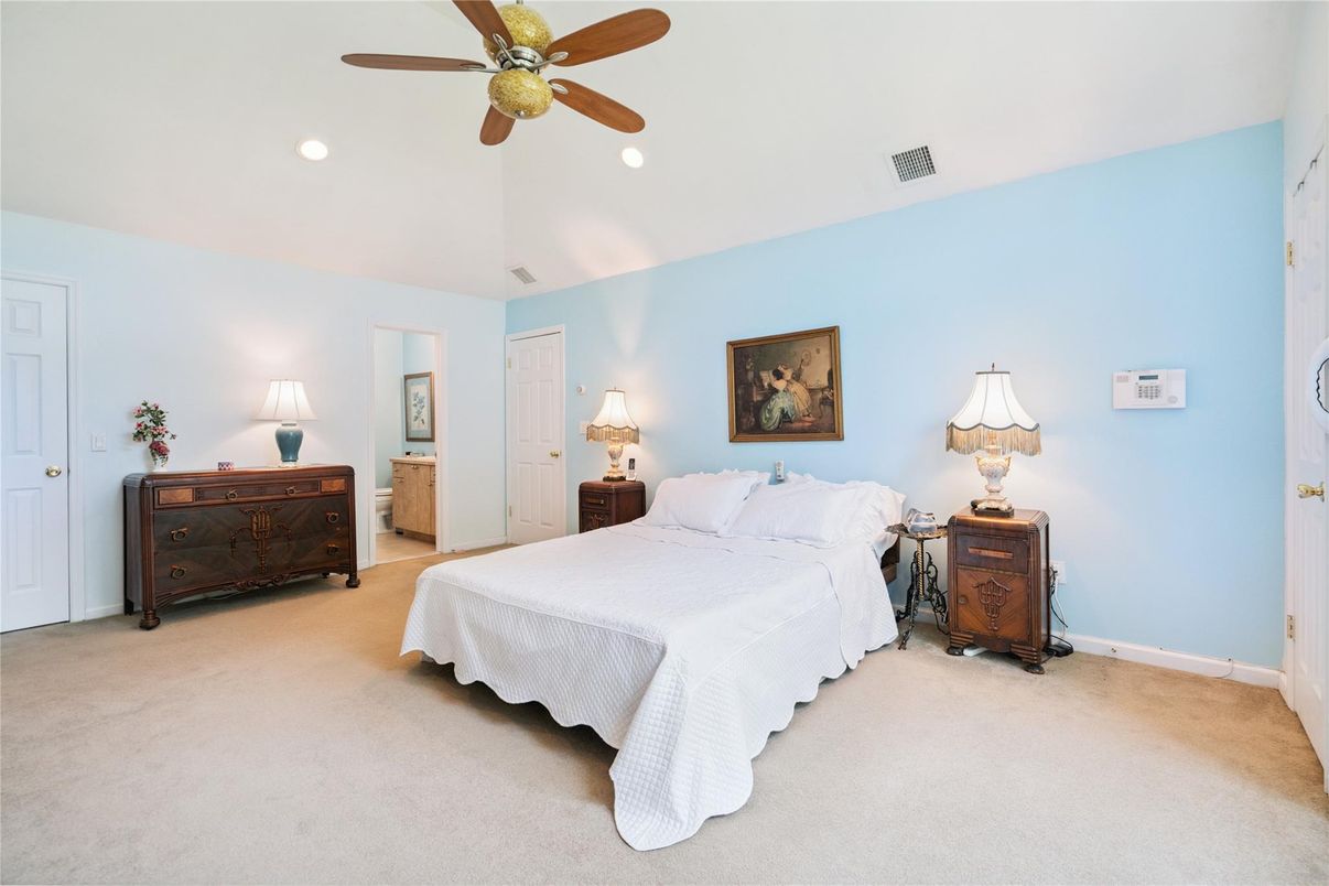 Bedroom, Interior, Recessed Lighting
