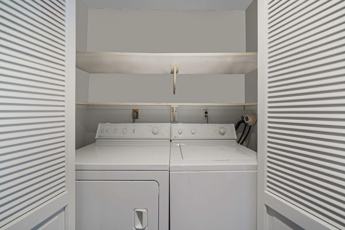 Interior, Utility Closets, Washer