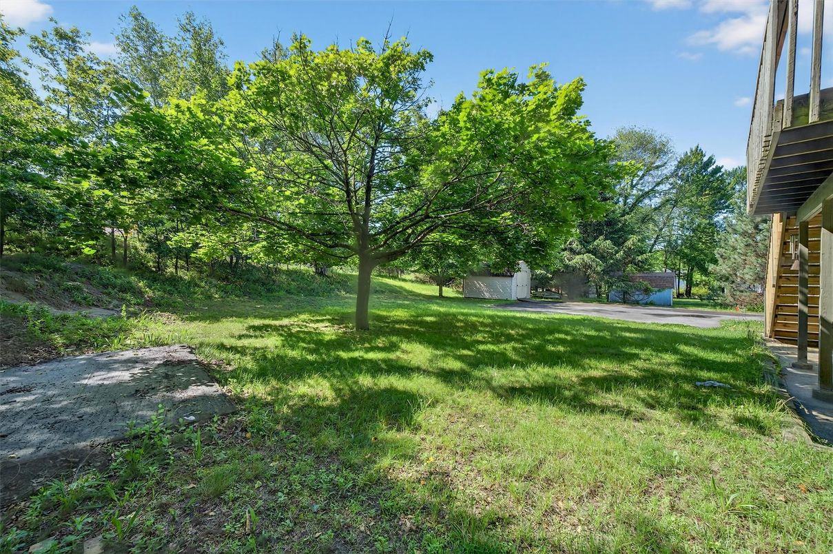Backyard, Detached Garage, Exterior
