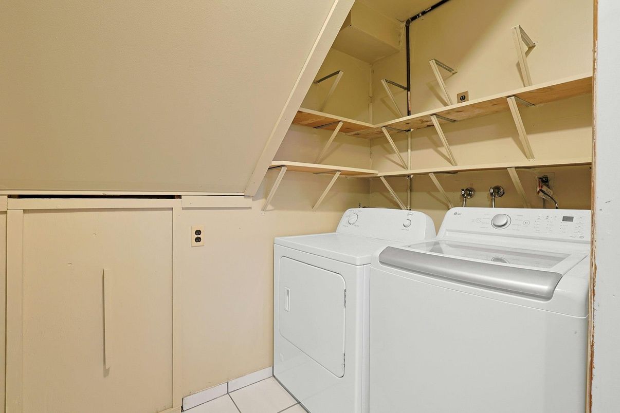 Interior, Washer