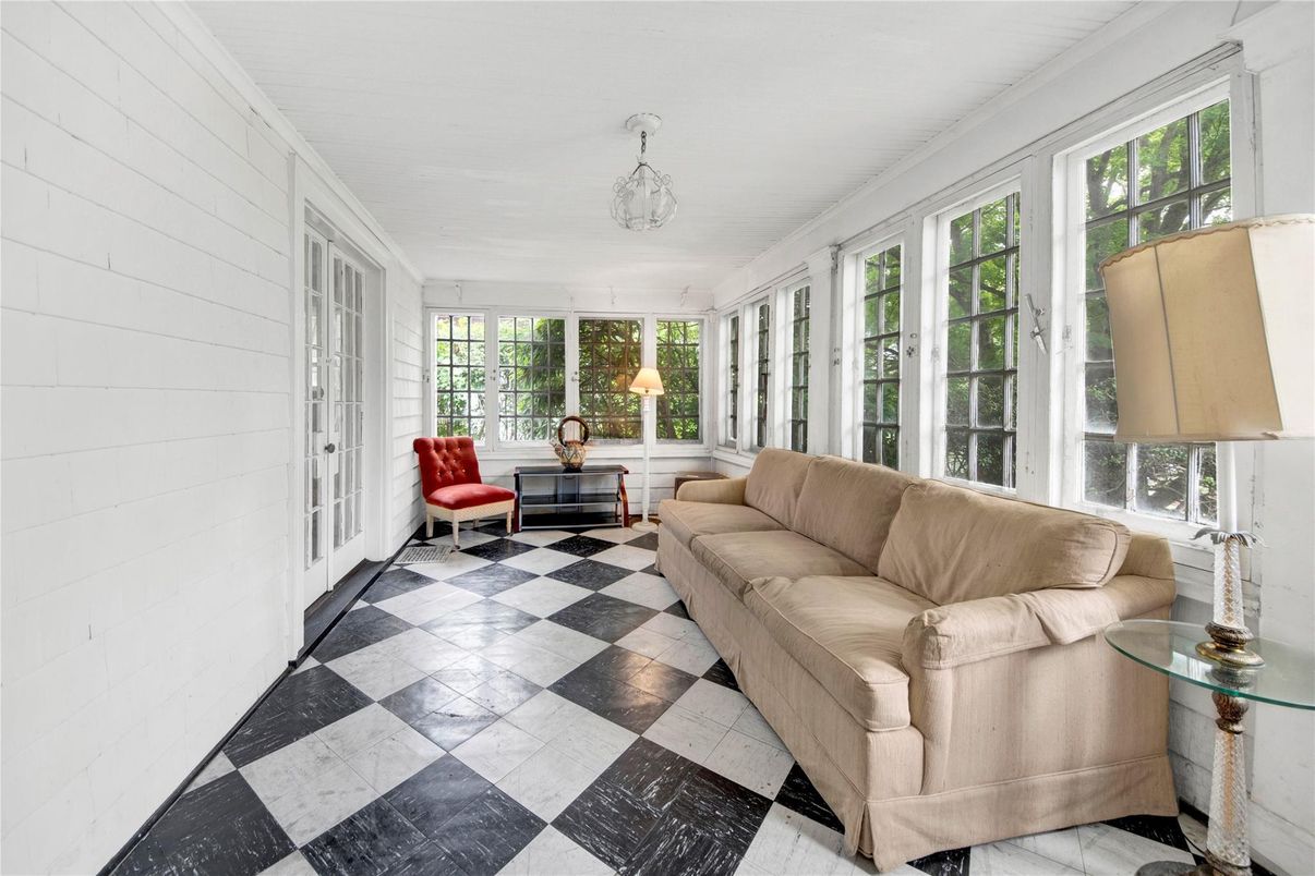 Interior, Living room