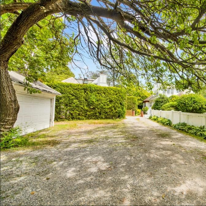 Backyard, Detached Garage, Exterior