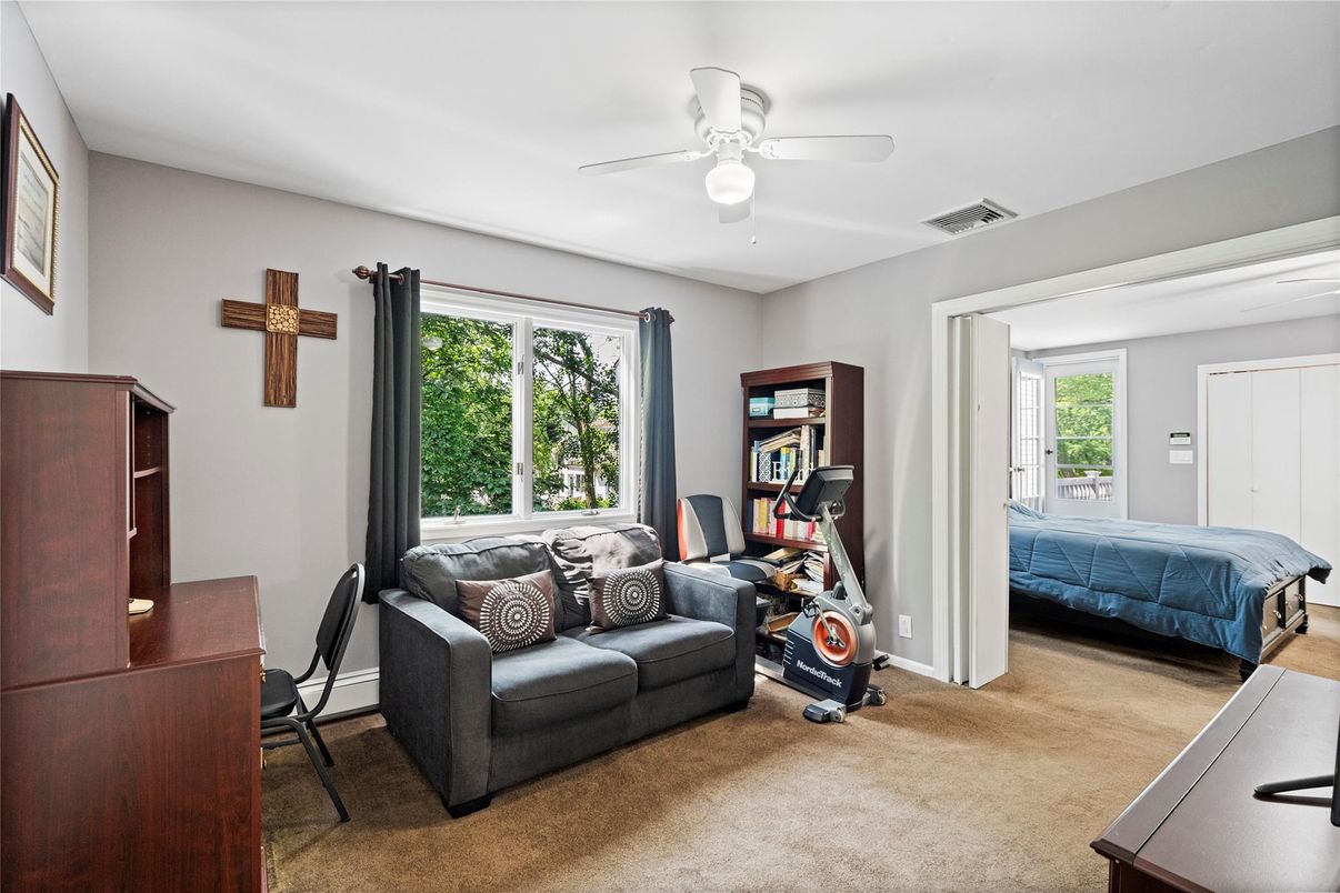 Bedroom, Fitness Equipment, Interior