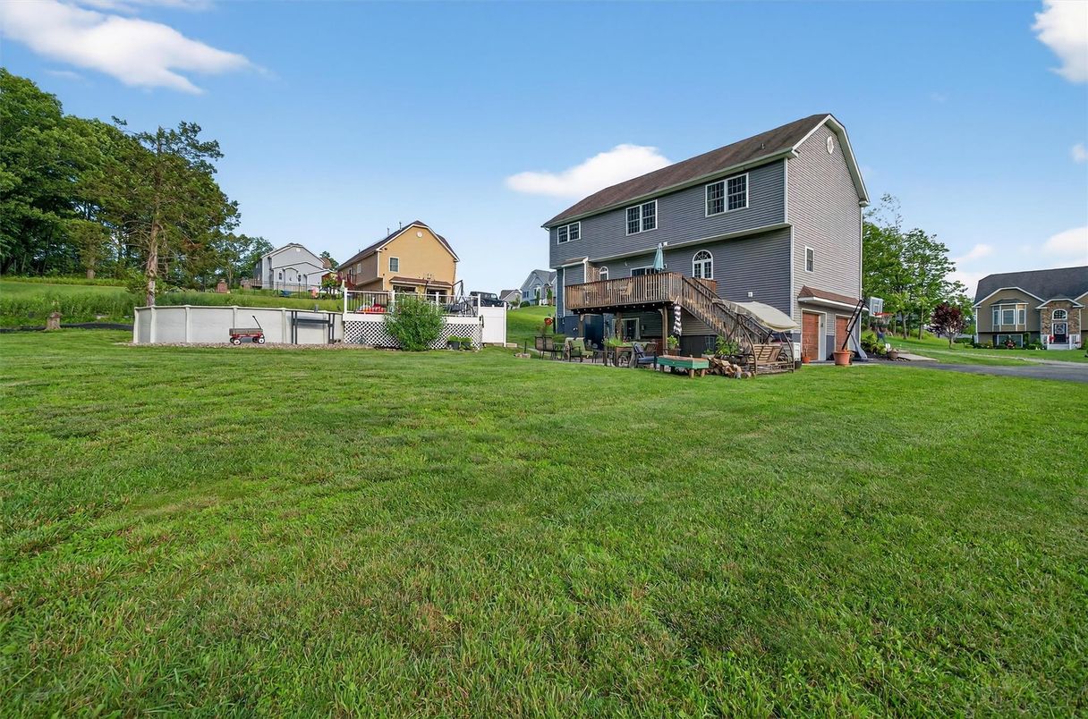 Backyard, Exterior, Playground