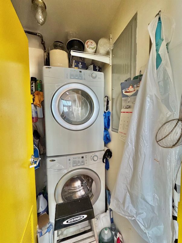 Interior, Utility Closets, Washer