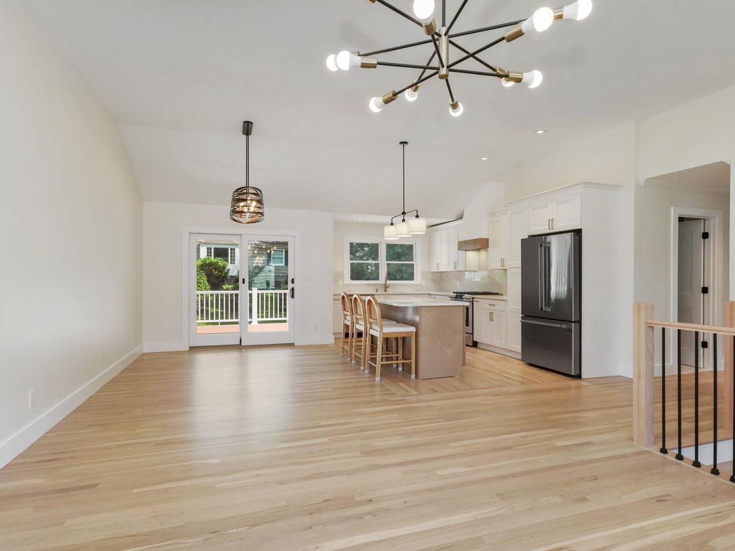 Dining room, Interior, Kitchen, Pendant Lights, Wood Texture Flooring