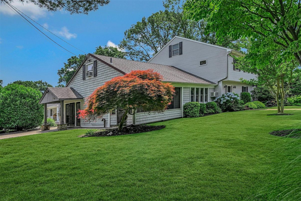 Backyard, Exterior, Facade, Cape Cod