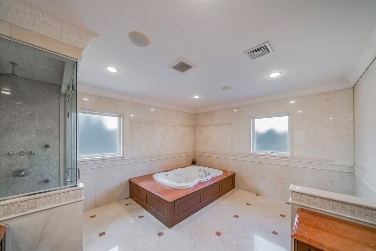 Bathroom, Glass Shower, Interior, Recessed Lighting