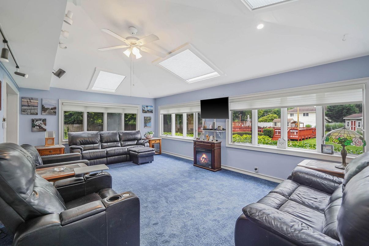 Home Theatre Room, Interior, Living room, Recessed Lighting