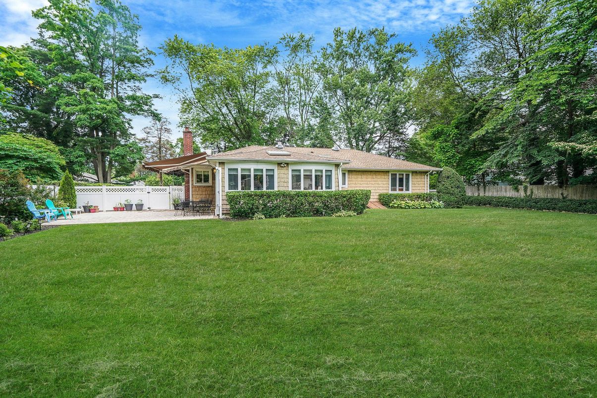 Backyard, Exterior, Playground