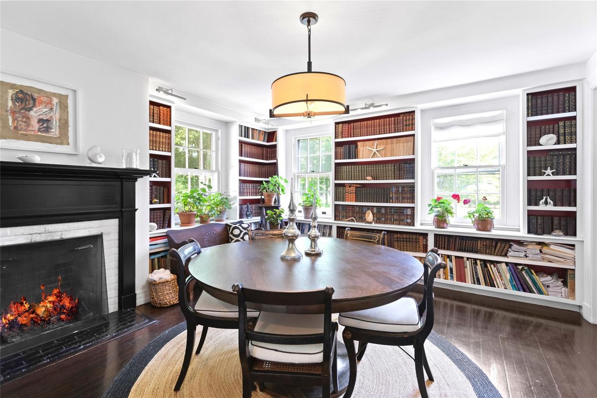 Dining room, Fireplace, Interior, Pendant Lights, Wood Texture Flooring