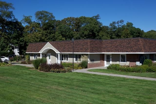 Backyard, Exterior, Facade, Ranch