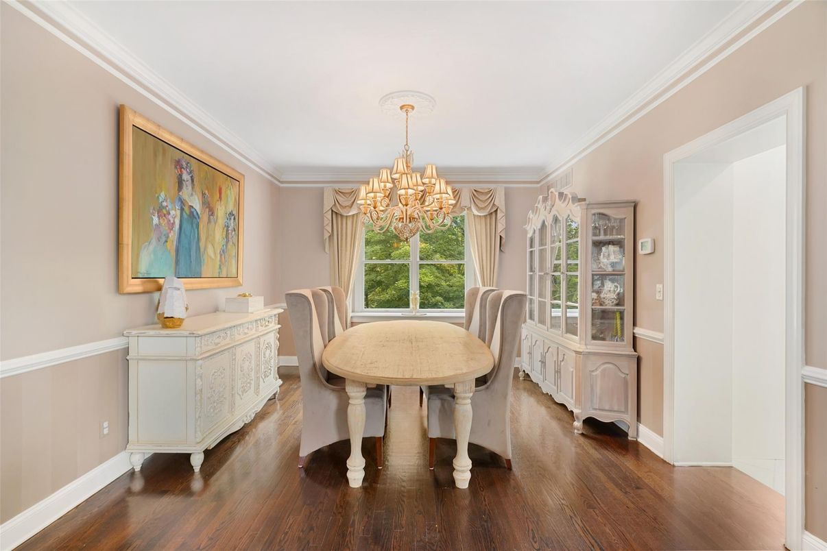 Chandelier, Dining room, Interior, Wood Texture Flooring