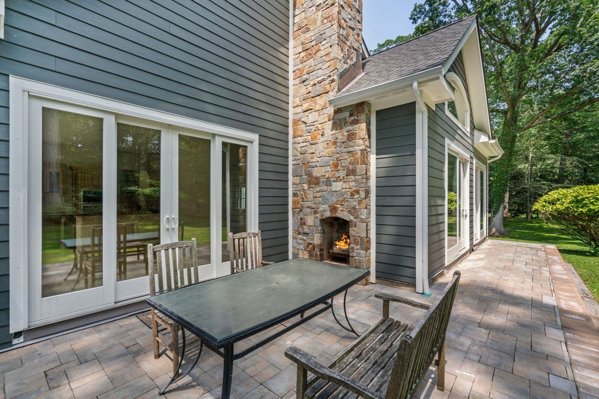 Exterior, Fireplace