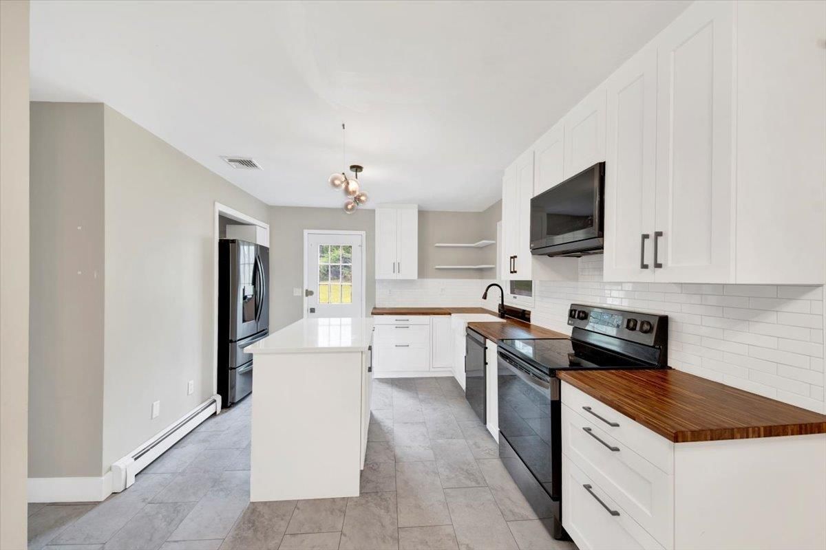 Interior, Kitchen, Pendant Lights, Stainless Steel Appliances