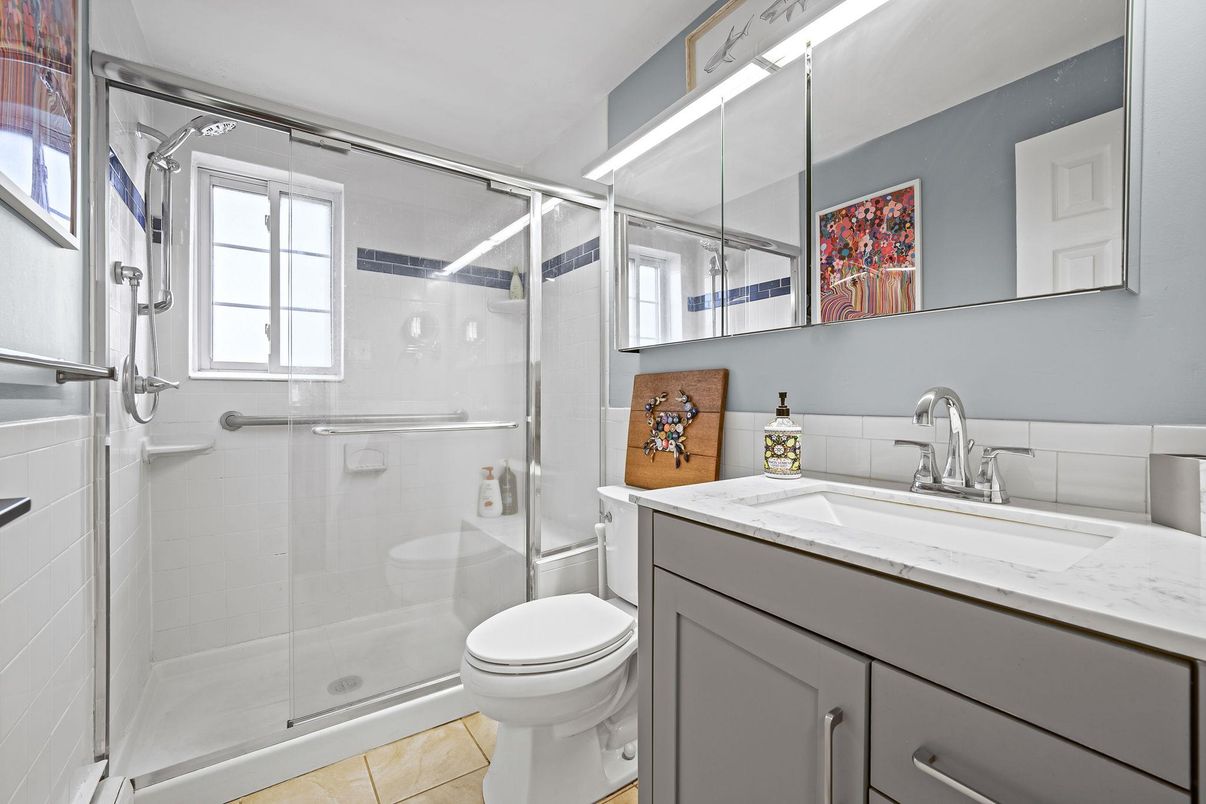 Bathroom, Glass Shower, Interior