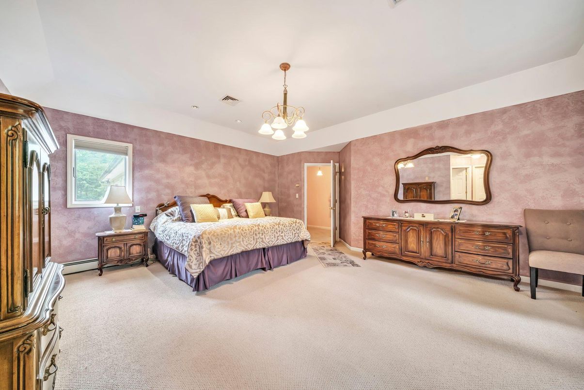 Bedroom, Chandelier, Interior, Recessed Lighting