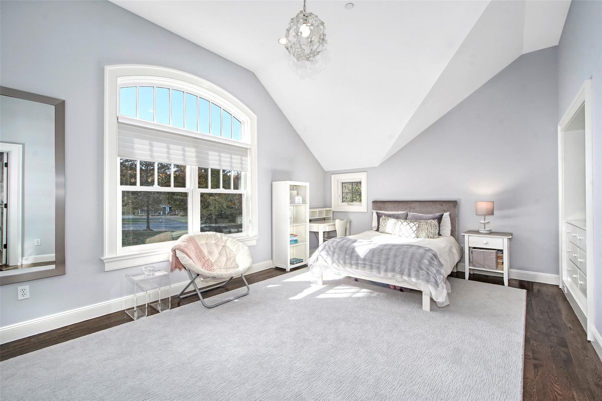 Bedroom, Interior, Pendant Lights, Wood Texture Flooring