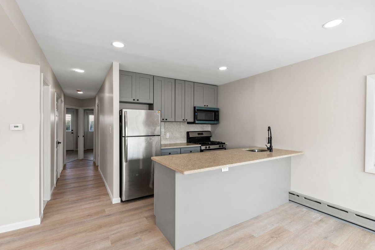 Interior, Kitchen, Recessed Lighting, Wood Texture Flooring