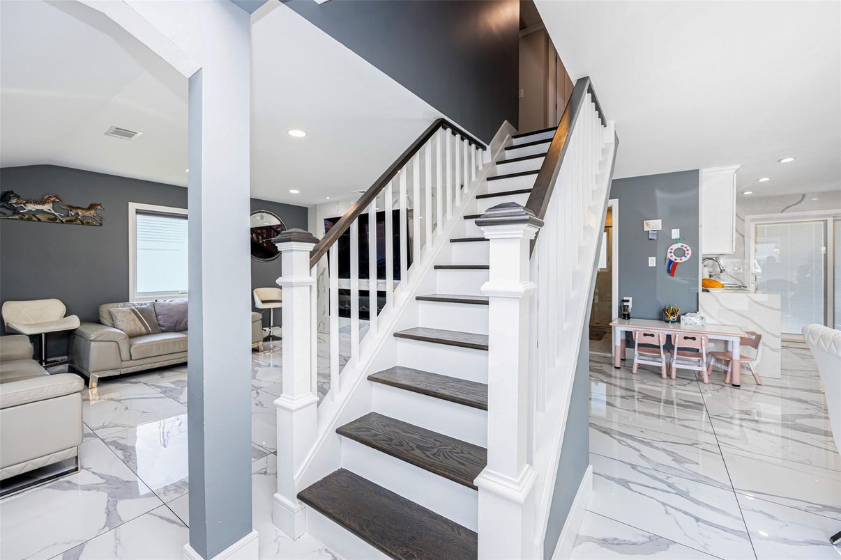 Interior, Marble, Recessed Lighting
