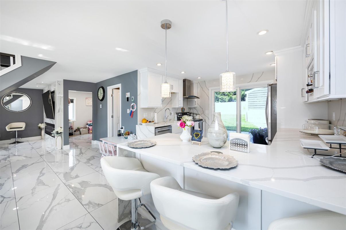 Interior, Kitchen, Marble, Pendant Lights, Recessed Lighting