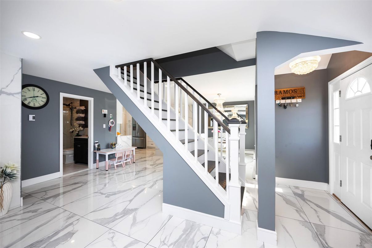 Chandelier, Interior, Marble, Recessed Lighting