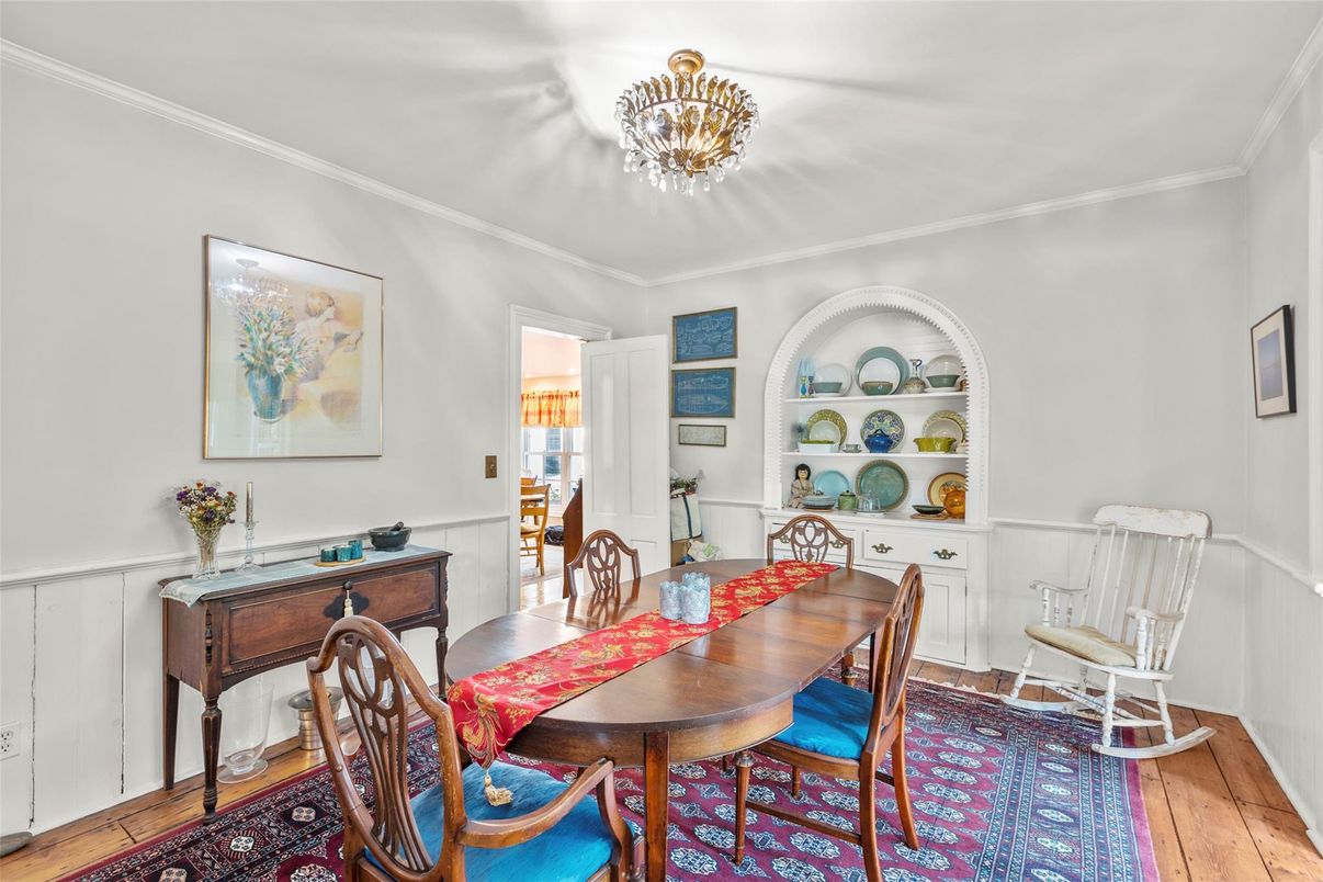Dining room, Interior, Wood Texture Flooring