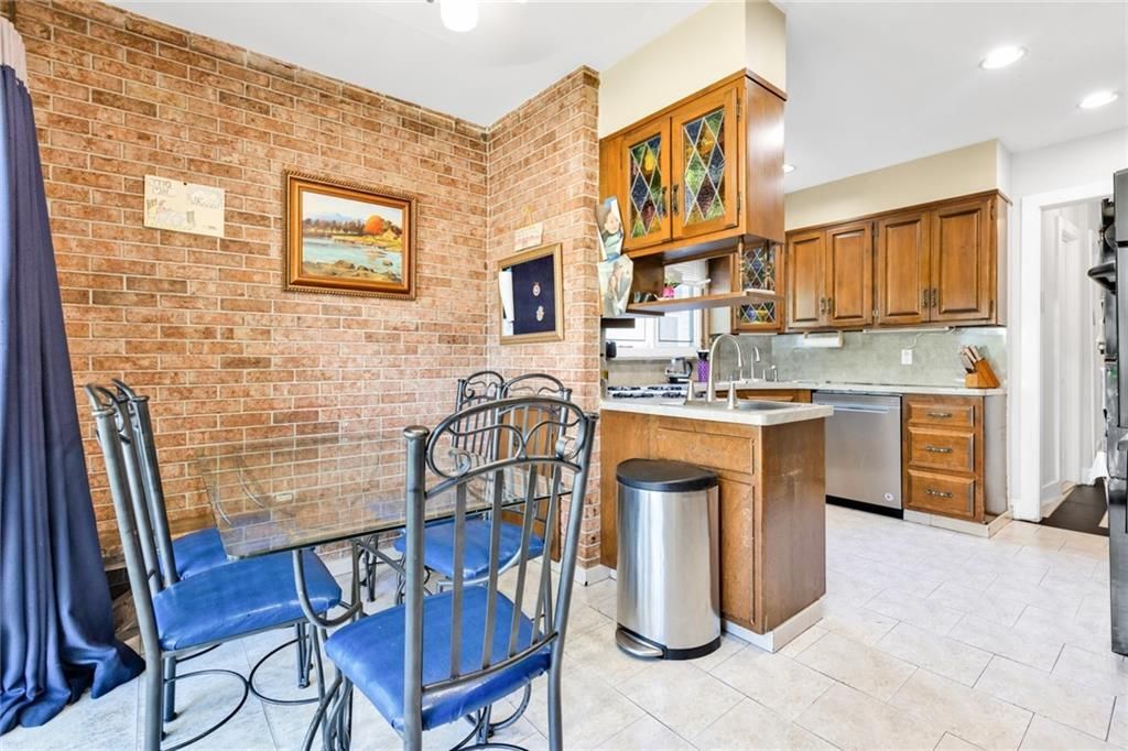 Dining room, Interior, Kitchen, Recessed Lighting, Stainless Steel Appliances, Stone Walls