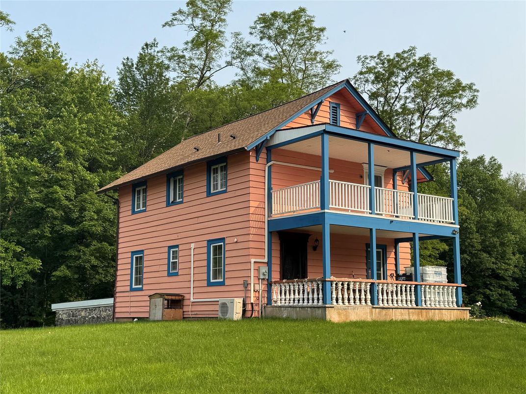 Backyard, Exterior, Facade, Log Home