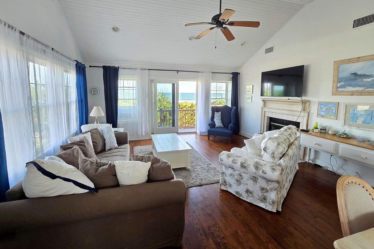 Fireplace, Interior, Living room, Water, Wood Texture Flooring