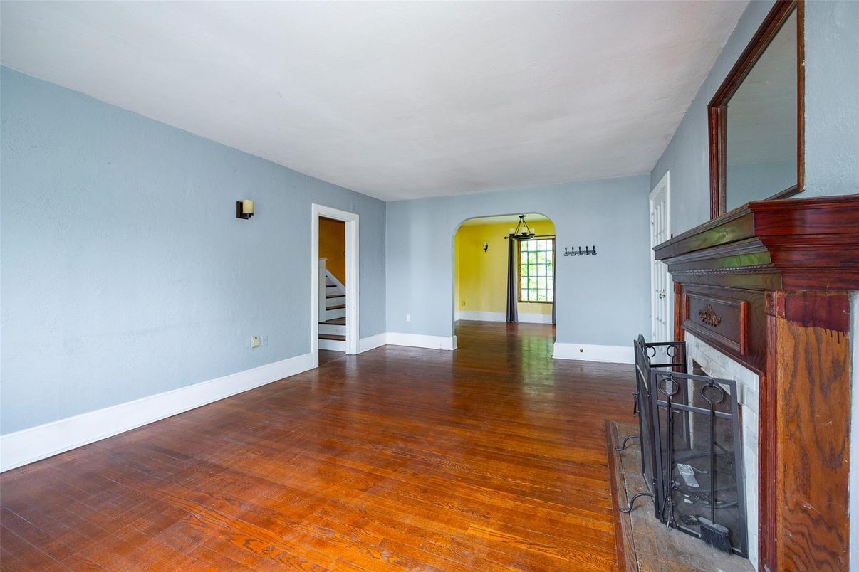 Empty room, Fireplace, Interior, Wood Texture Flooring