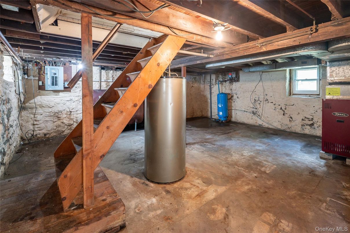 Interior, Wooden Beams