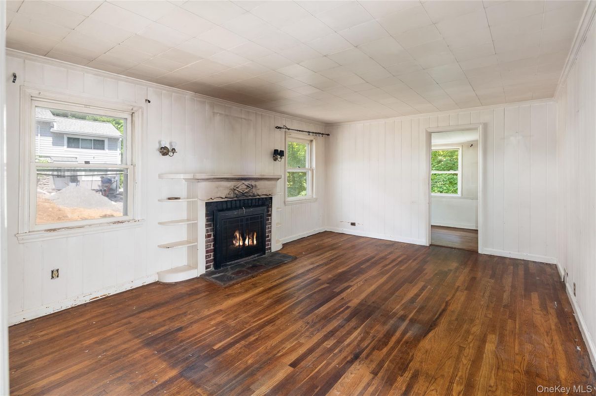 Empty room, Fireplace, Interior, Wood Texture Flooring
