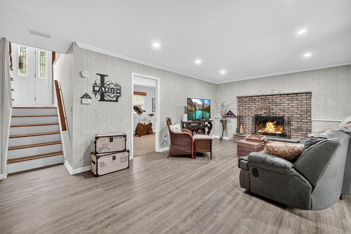 Fireplace, Interior, Living room, Recessed Lighting, Wood Texture Flooring