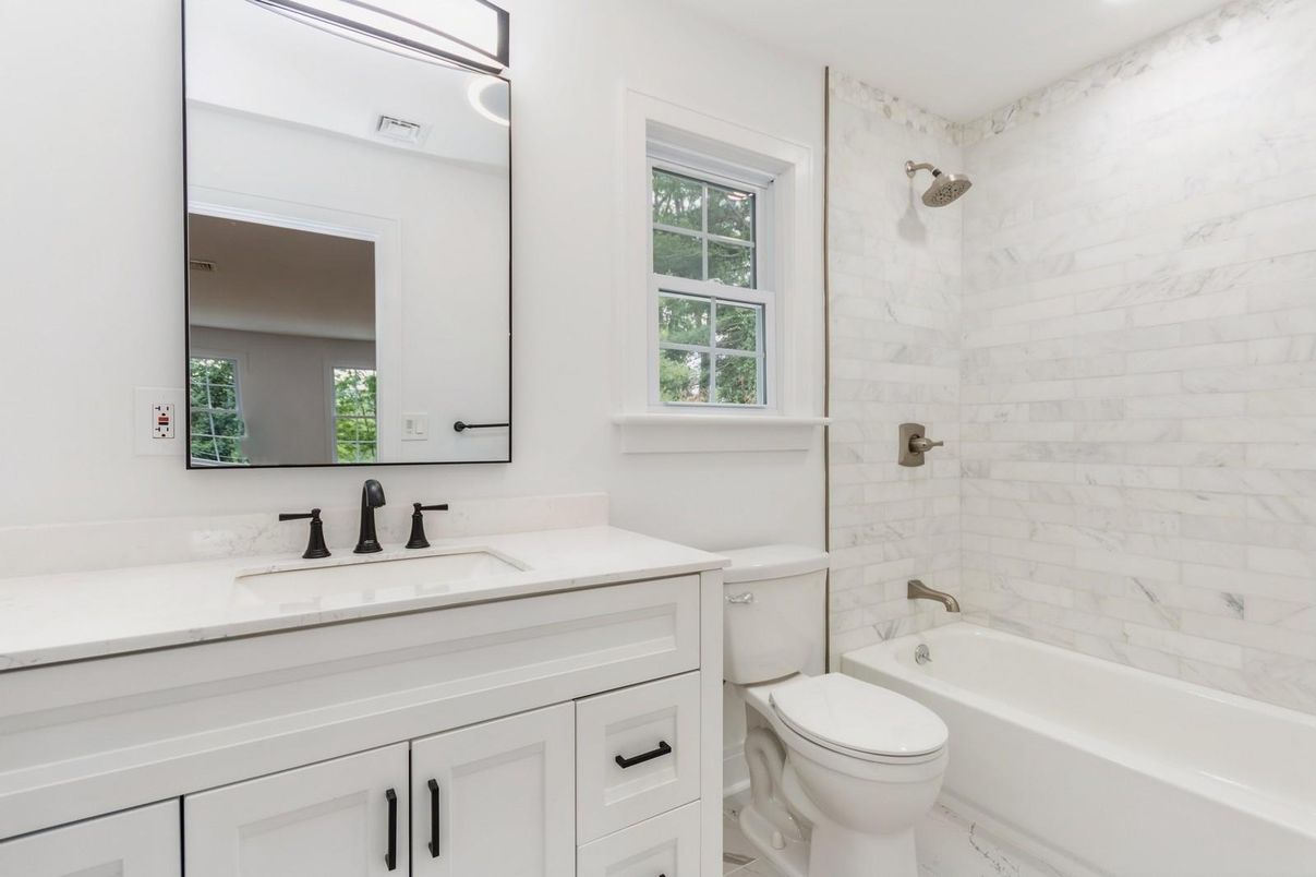 Bathroom, Interior, Marble, Marble Walls