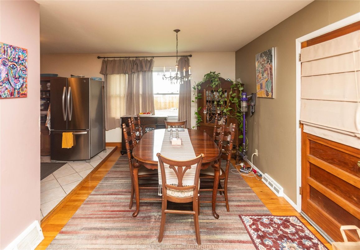 Chandelier, Dining room, Interior, Pendant Lights, Wood Texture Flooring
