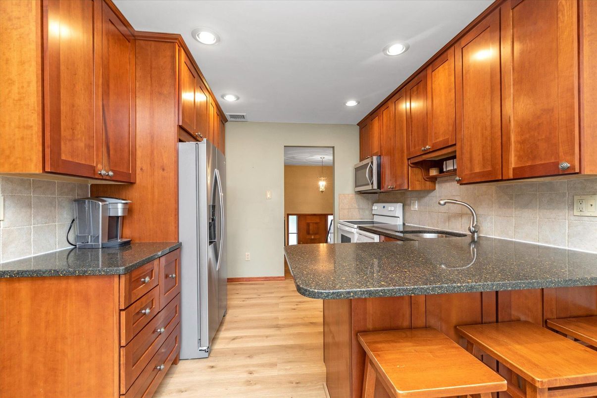 Interior, Kitchen, Recessed Lighting, Wood Texture Flooring
