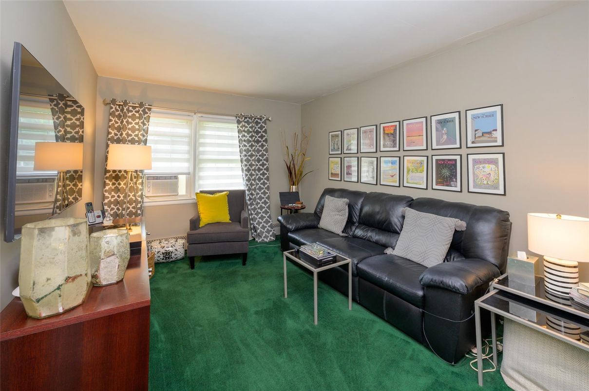 Interior, Living room