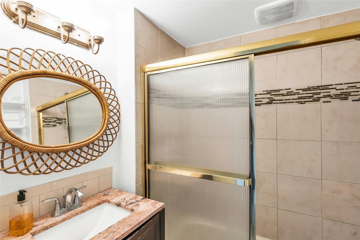 Bathroom, Glass Shower, Interior