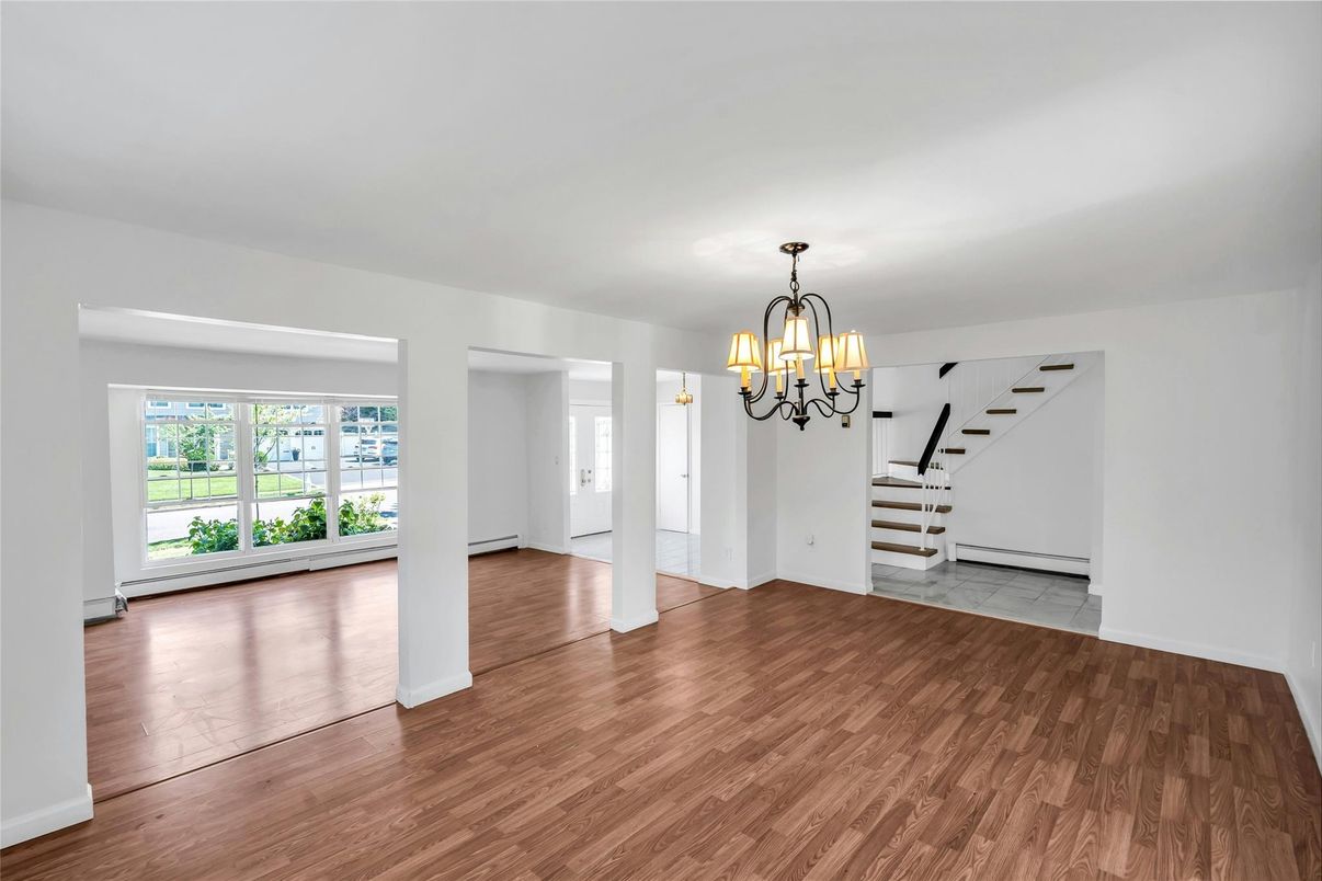 Chandelier, Empty room, Interior, Wood Texture Flooring