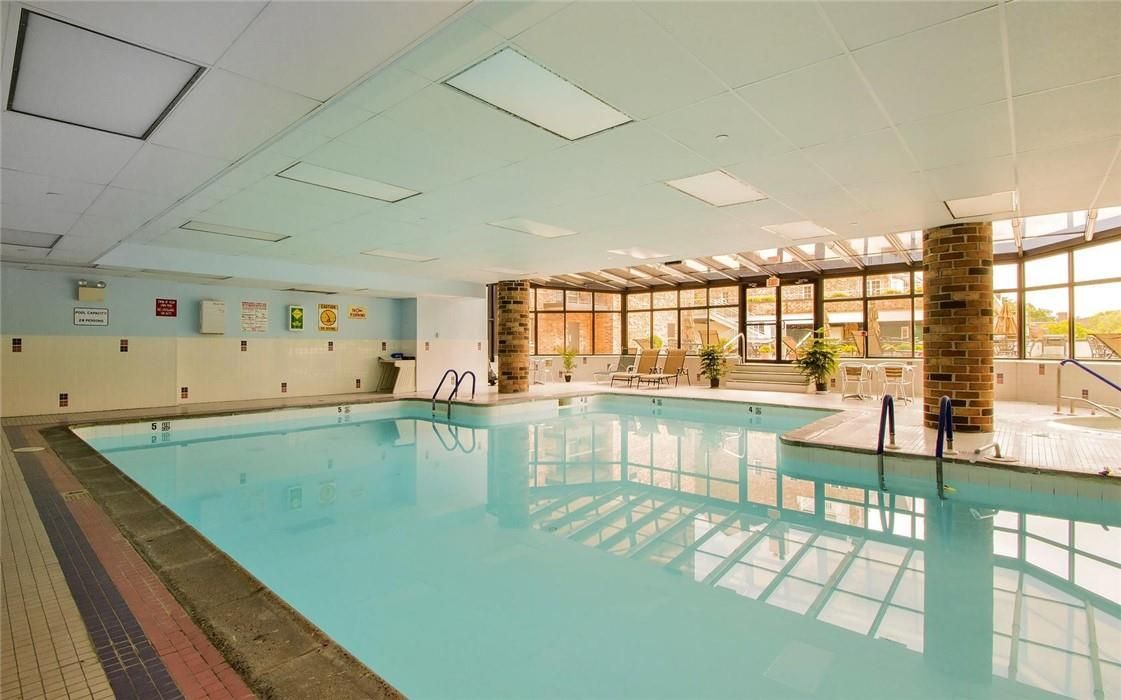 Interior, Pool, Recessed Lighting