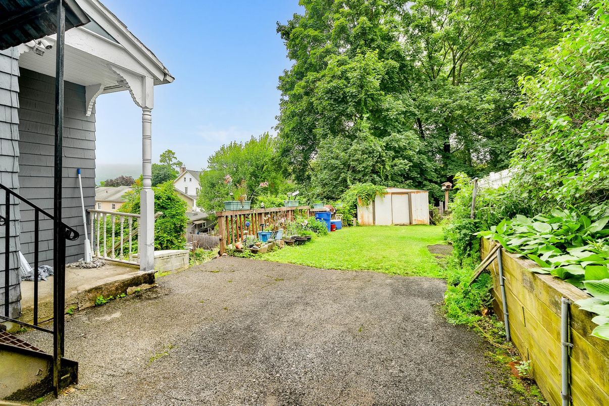 Backyard, Exterior, Playground